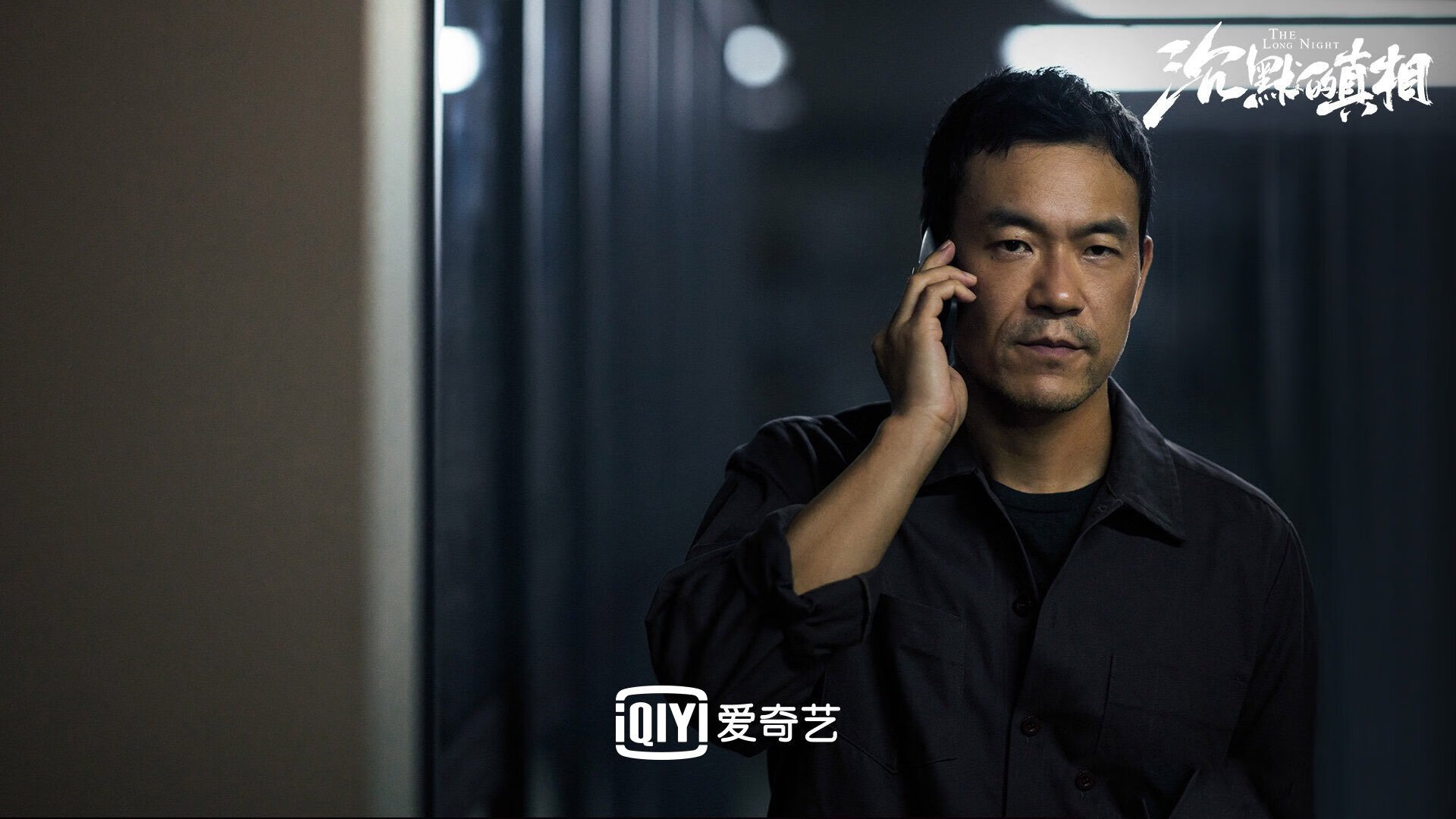 比利时游泳选手在比赛中展现出顽强拼搏精神，比利时游泳运动员