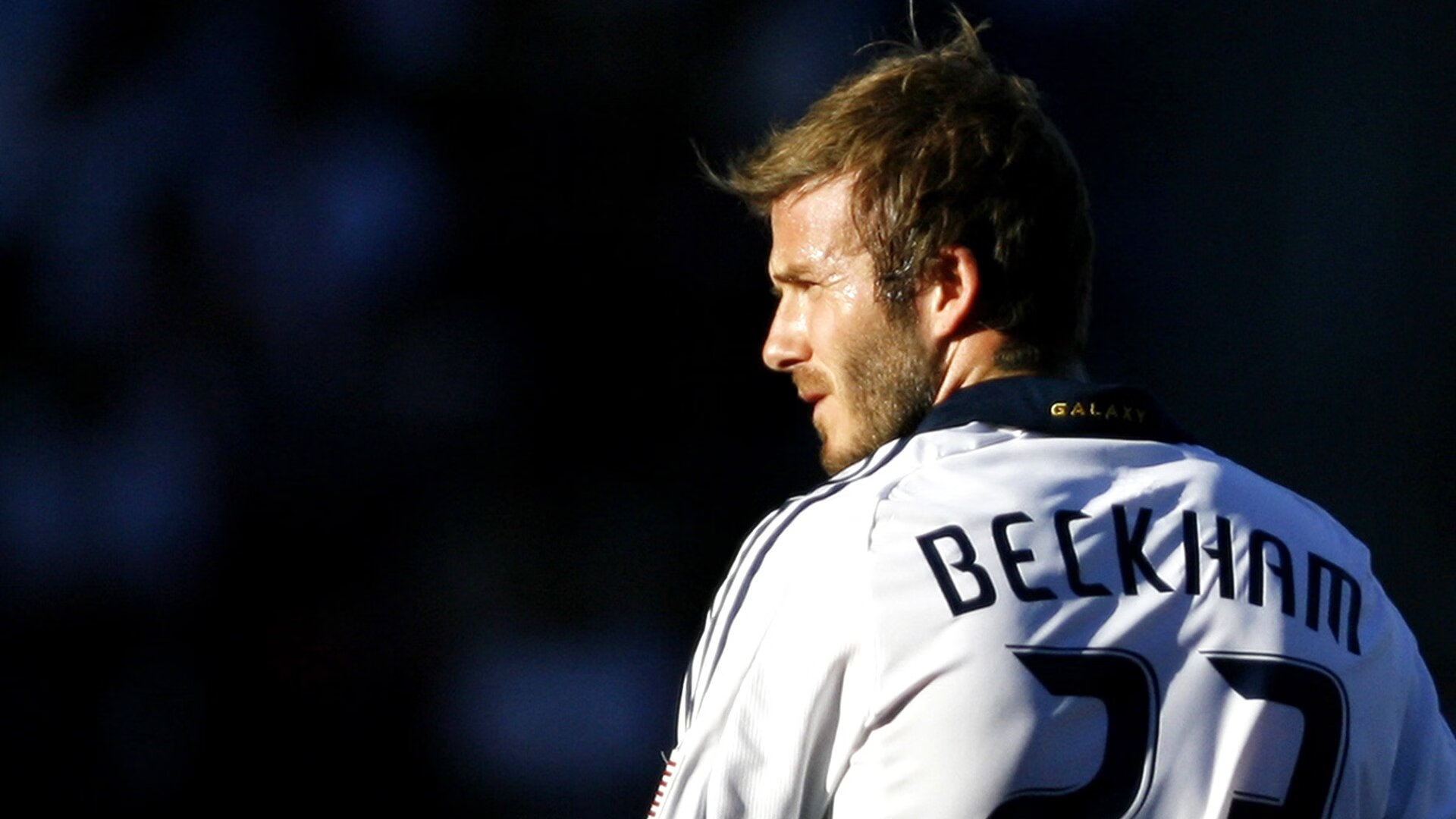 绚丽瞬间：半场封盖、三分绝杀、精彩抢断一应俱全！